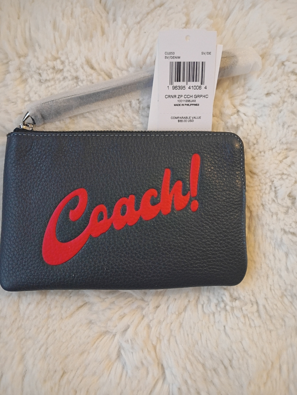 Coach Corner Zip Wristlet NWT